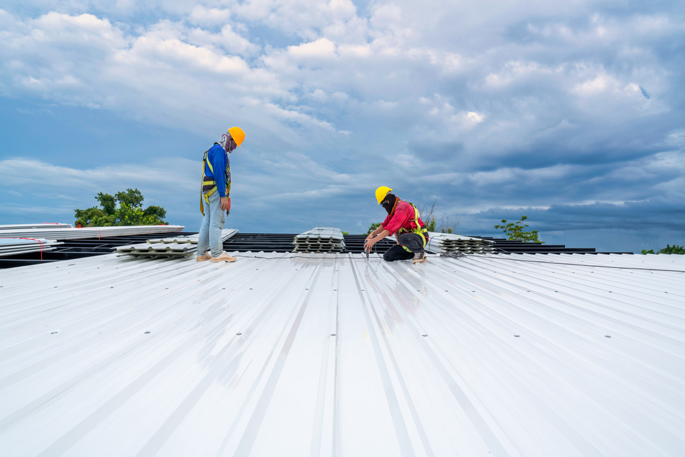 How to Choose the Right Commercial Roofing Company for Your Business