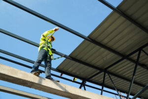 How to Choose the Right Commercial Roofing Company for Your Business